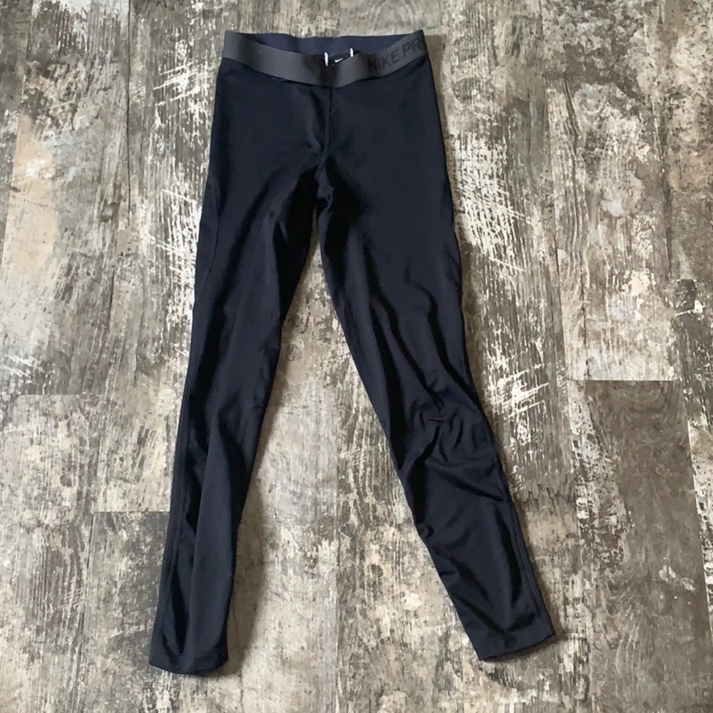 NIKE PRO LEGGINGS